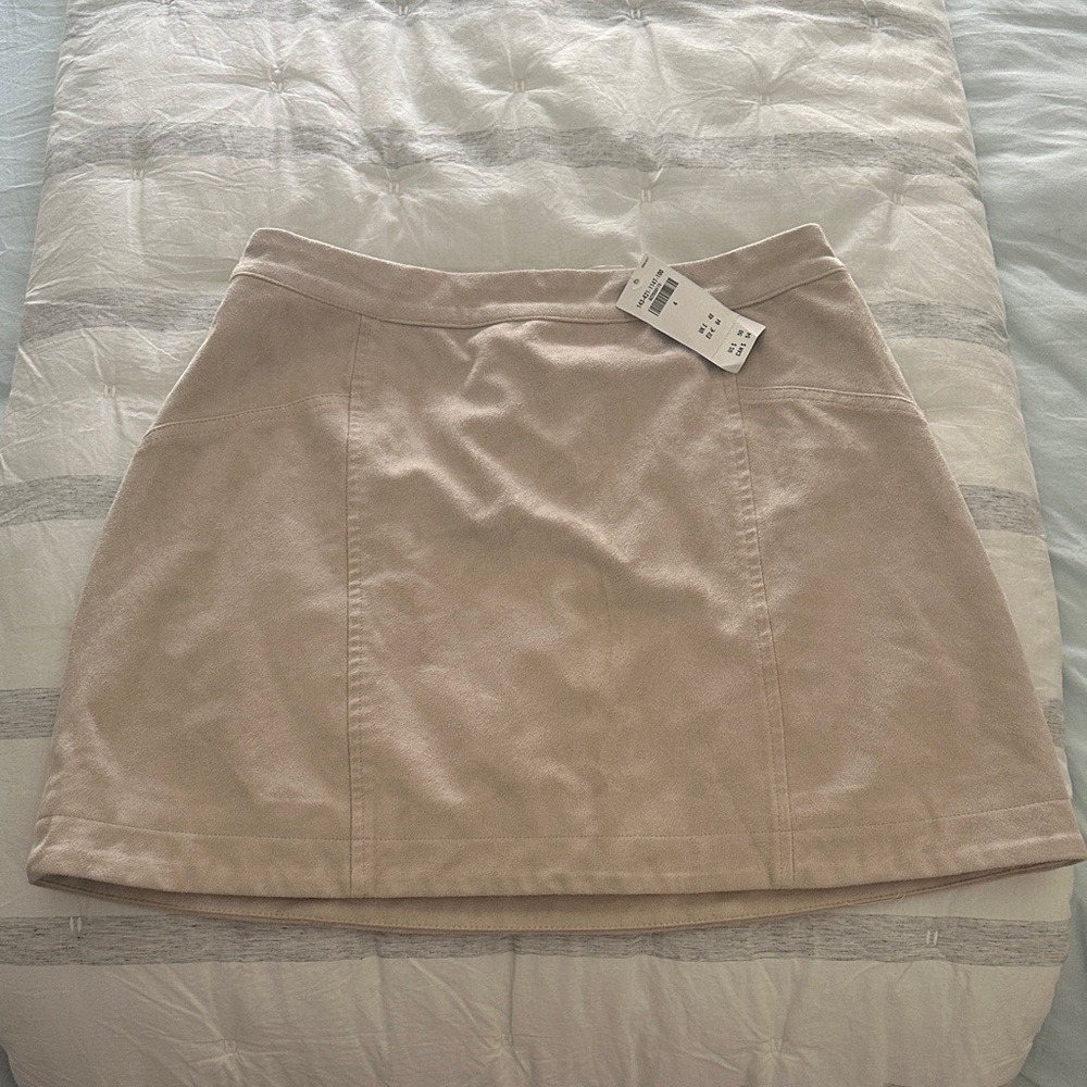 NWT Abercrombie & Fitch Mini Skirt